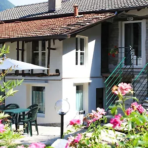 https://rivacanze-apartments.it-lombardy.com