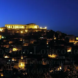 https://al-castello-san-piero-patti.sicilyhotelsitaly.net